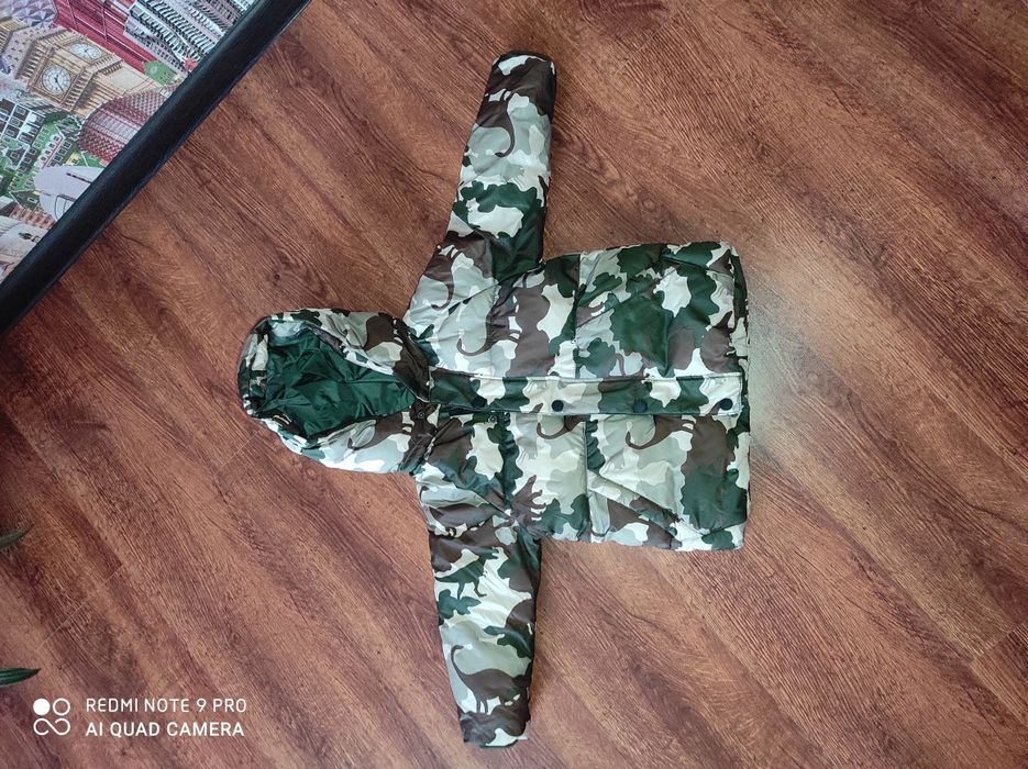 Продам куртки для хлопчика !