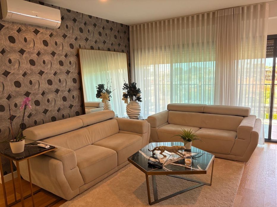 Conjunto de 2 sofás - Excelente estado!