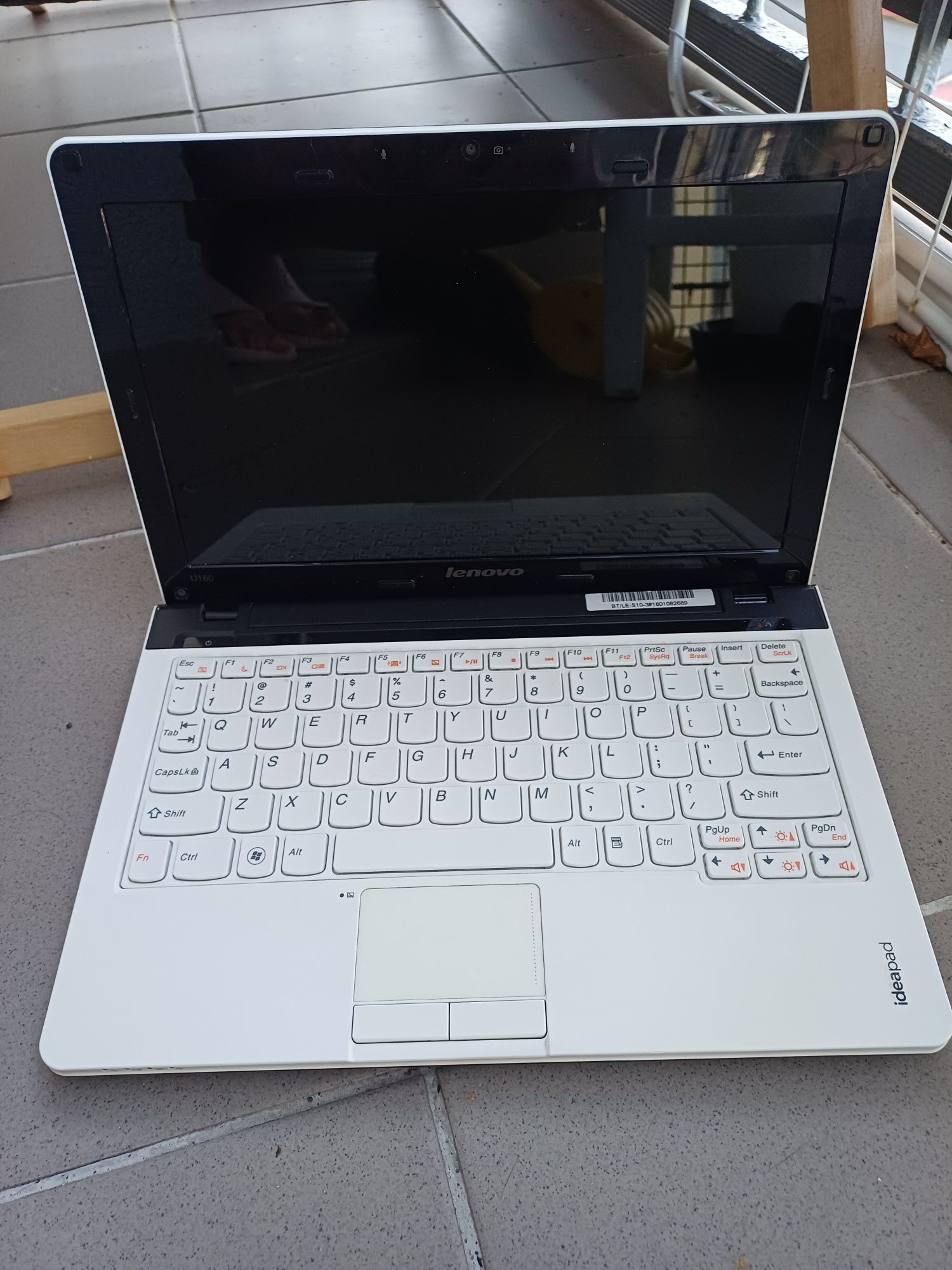 Laptop Lenovo Ideapad U160