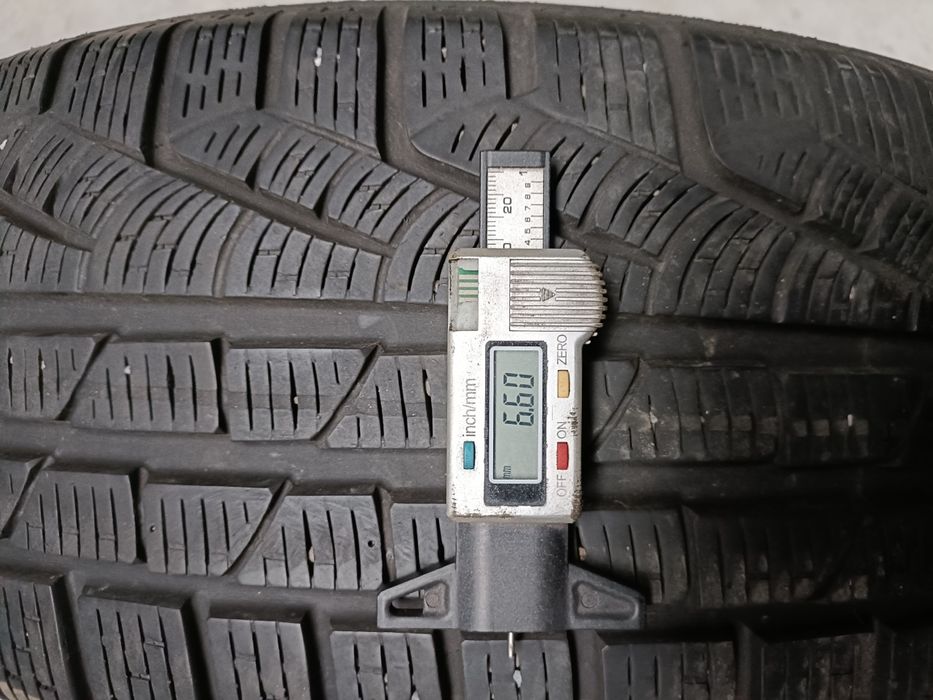 Opona zimowa Pirelli Sottozero Winter 210 RunFlat 225/55R17 2019 r