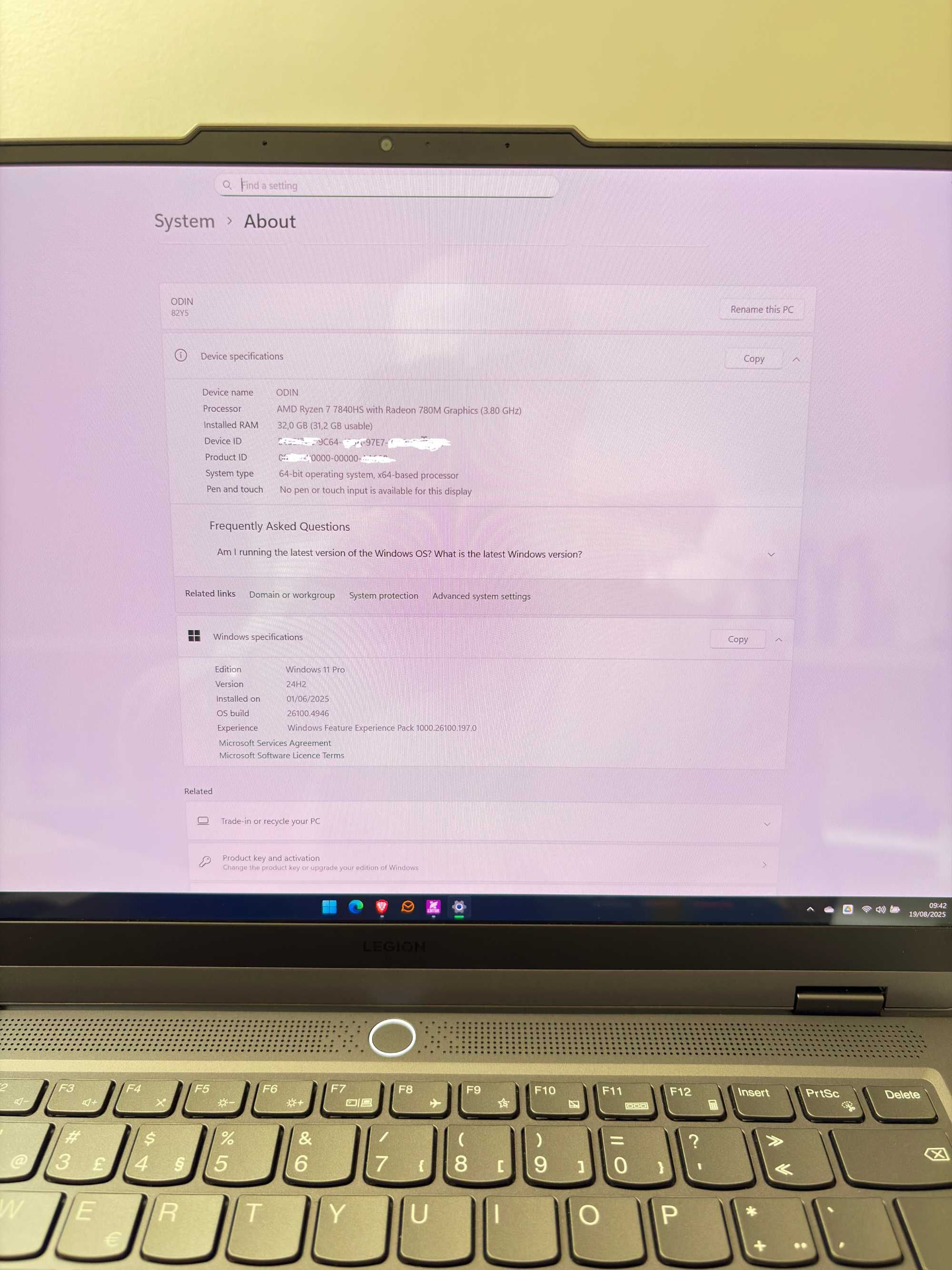 Portatil Lenovo Legion Slim 5 Gen 8 (14" AMD)