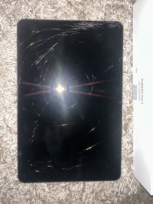 Xiaomi mi pad 6 6/128 бытий екран