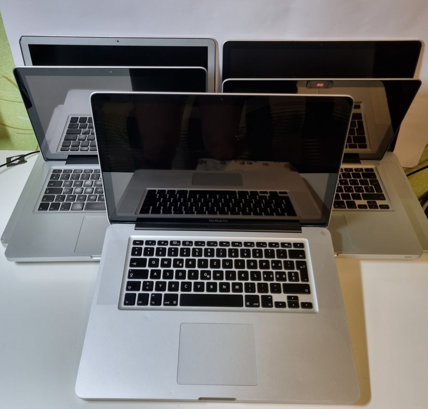 Ноутбуки Apple Macbook A1278,  A1286 б/у з Европи