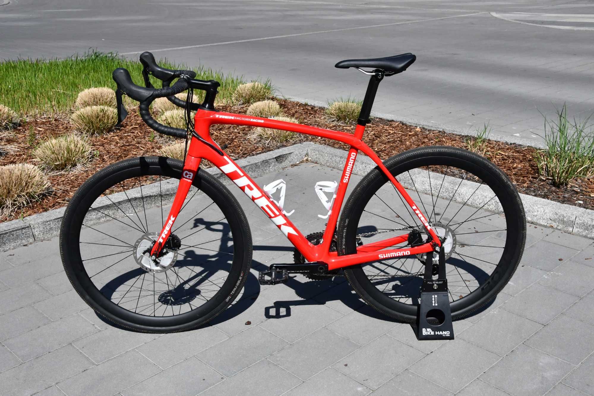 JAK NOWY: Gravel: Trek Domane SL8 / Karbon / Full Dura-Ace 9100 /