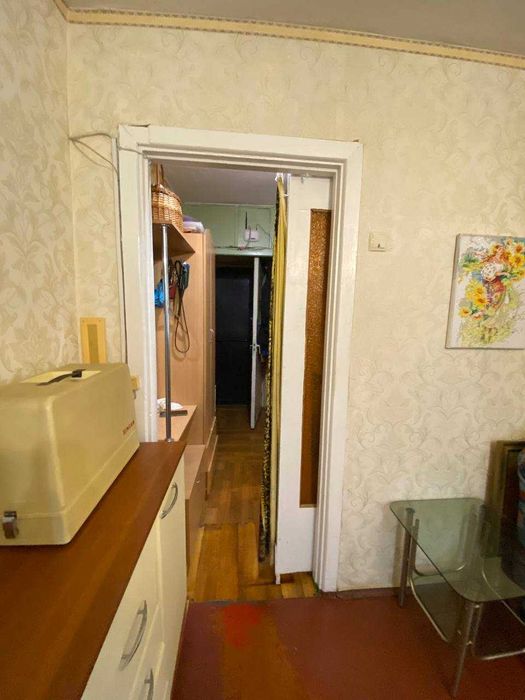 Продаж 2 к квартири вул. Суворова 13, р-н Тітова.
