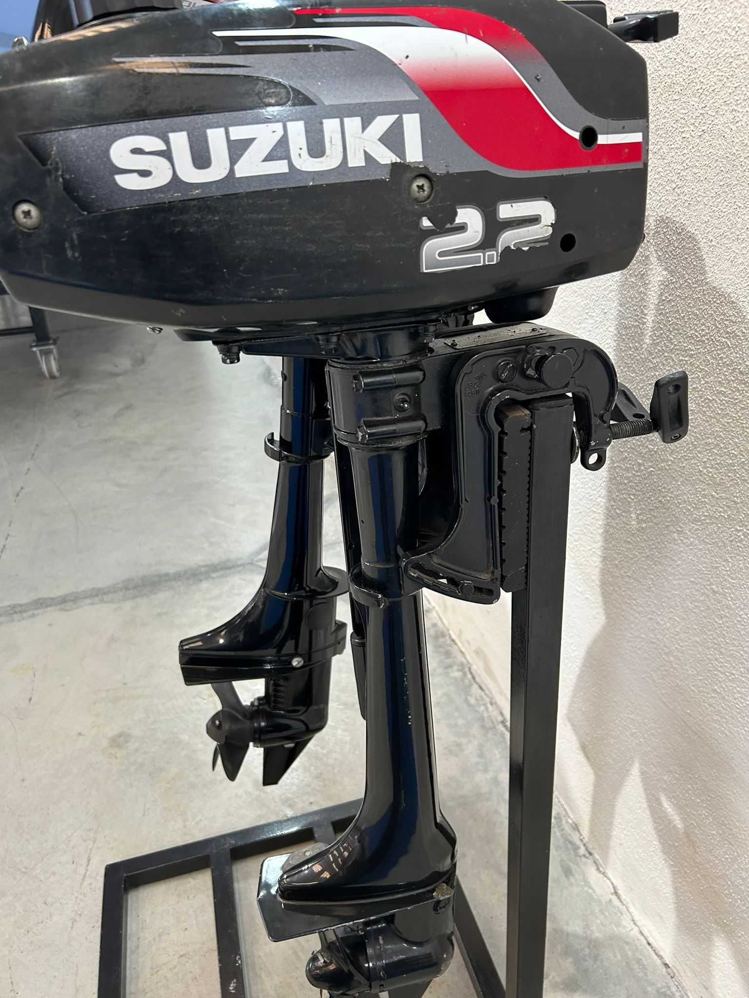 Motor Suzuki DT 2.2HP