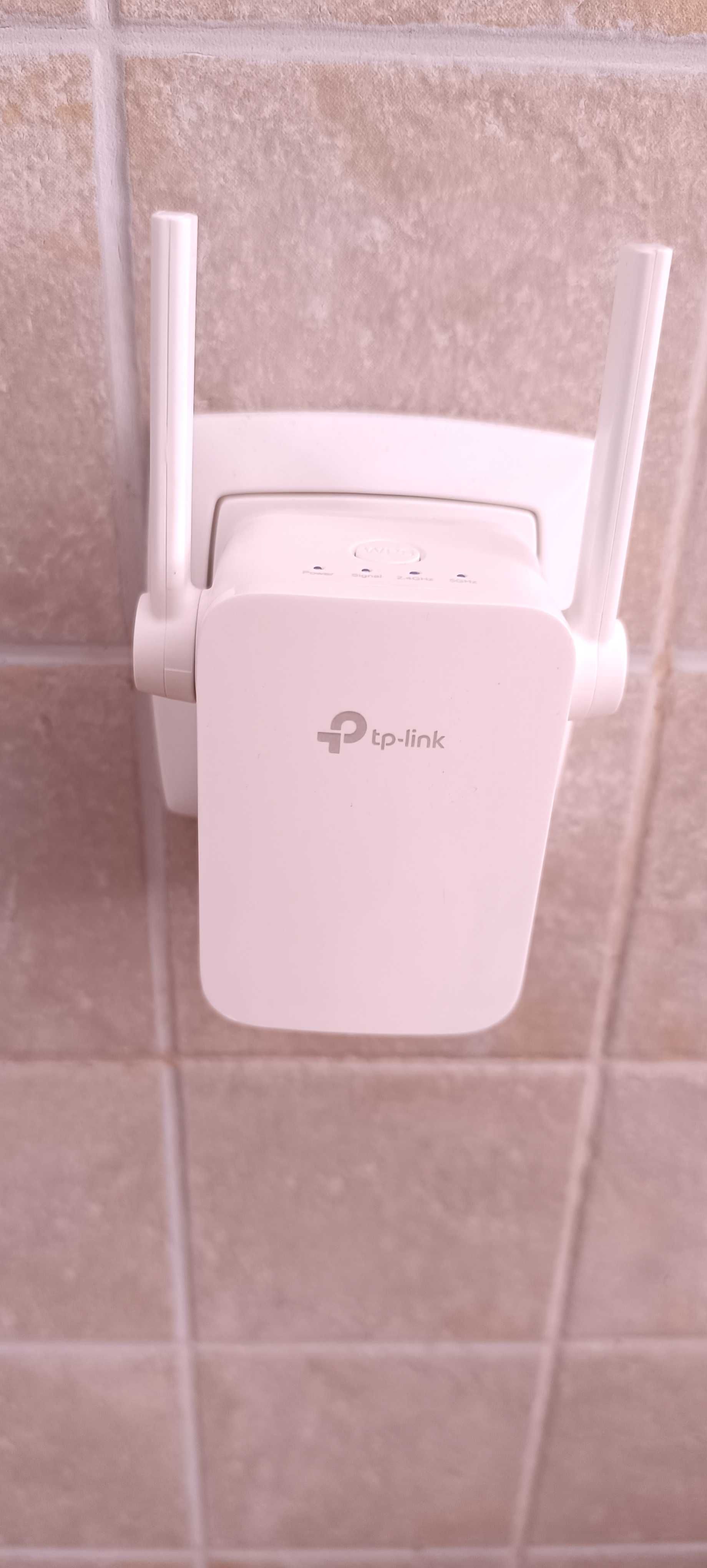 TP-Link RE305 extensor