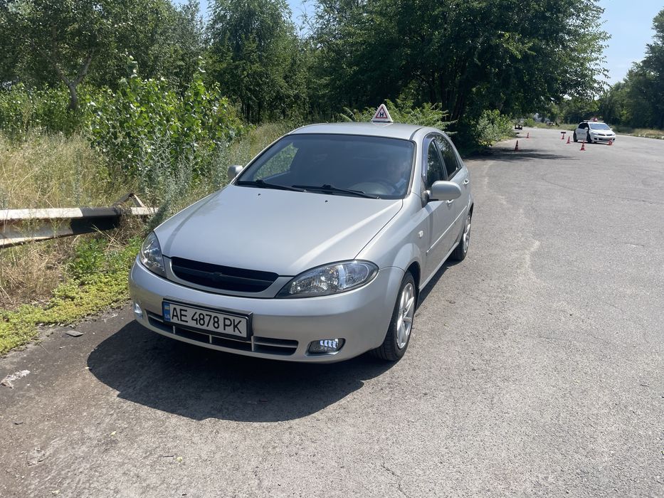 Инструктор по вождению