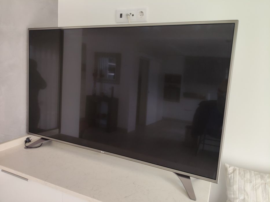 RESERVADA TV LG 55 polegadas (com avaria)