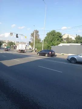 Здам в оренду земельну ділянку 320 м. кв. з залізним гаражем