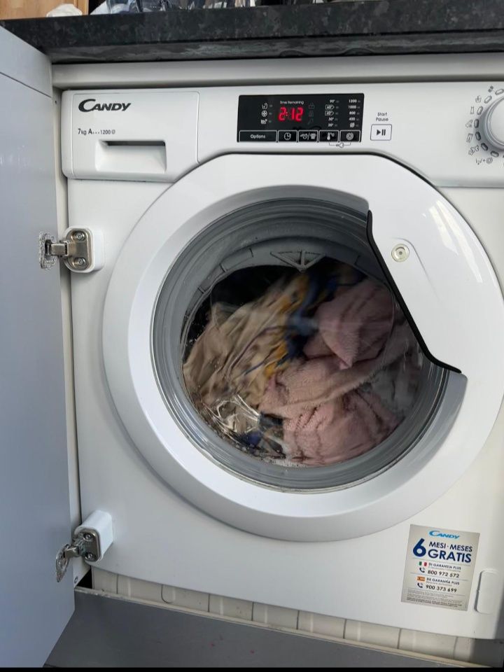 Máquina de lavar roupa Candy 7 kg 1200 rpm
