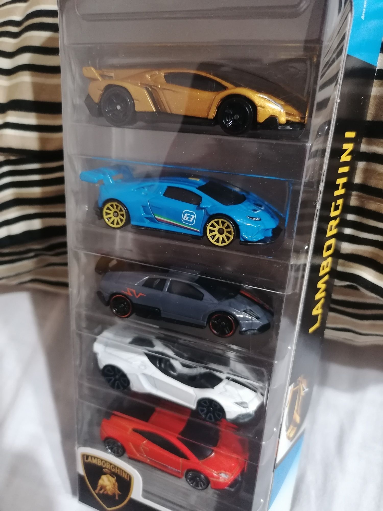 Hotwheels pack 5 Lamborghini