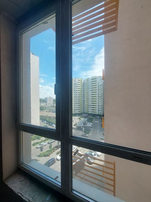 2-кімнатна 70 м2 в ЖК Нивки Парк, вул. Бердника 1г, м Нивки