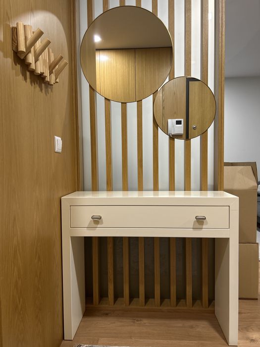 Movel de entrada com 2 espelhos