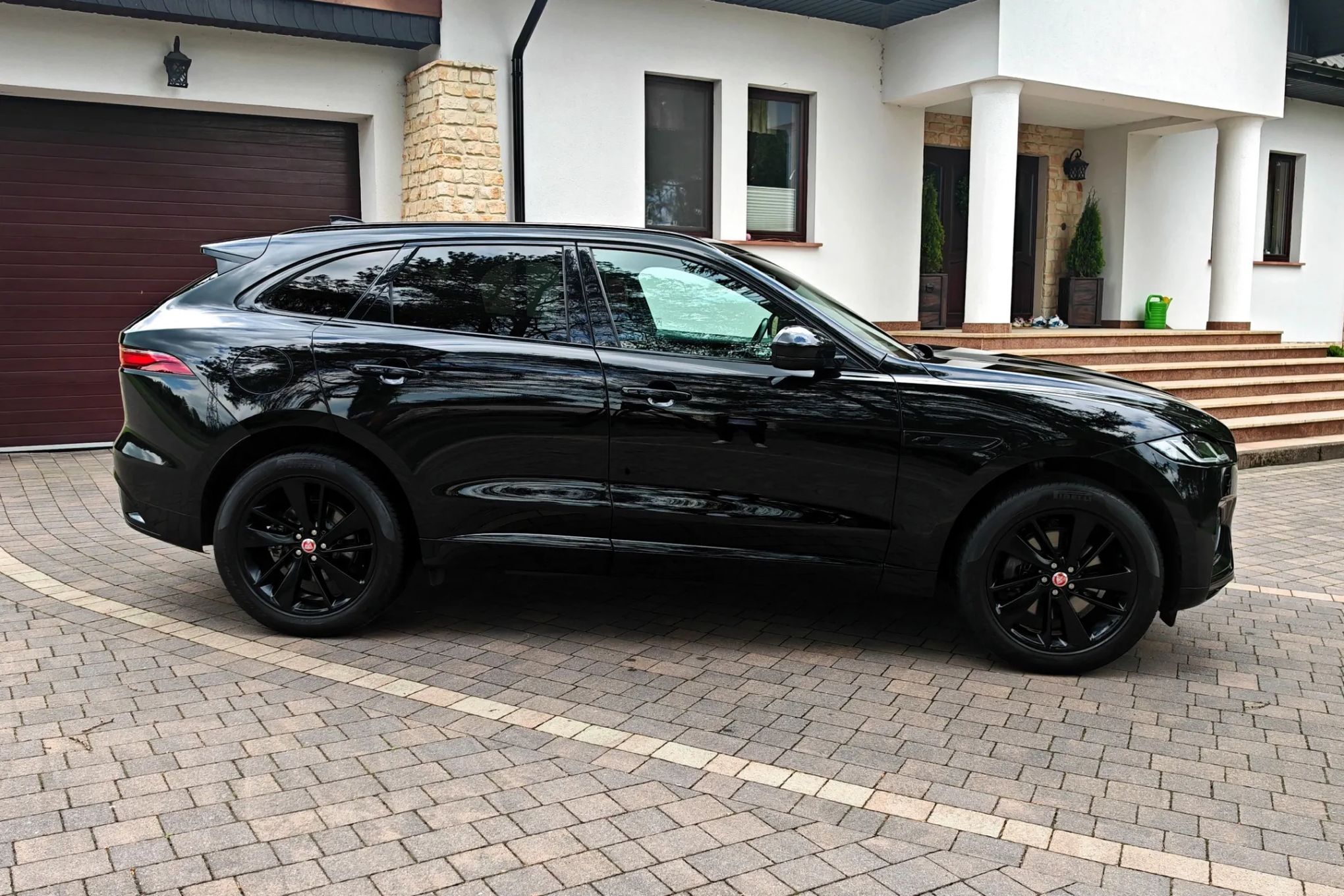 Jaguar F-Pace GWARANCJA 2.5 250KM R-DYNAMIC SE 1wł SALON PL 68000km jak NOWY fv23%