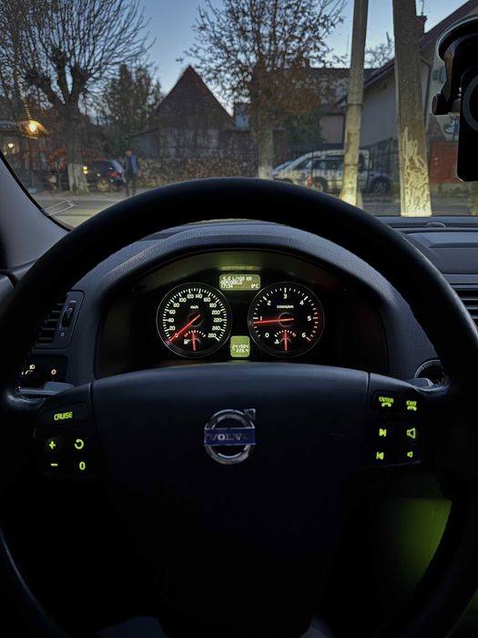 Volvo V50 1.6 дизель 2010