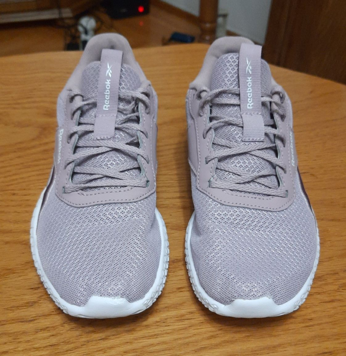 Кросівки Reebok Flexagon (розмір 37/23.5см) в ідеальному стані