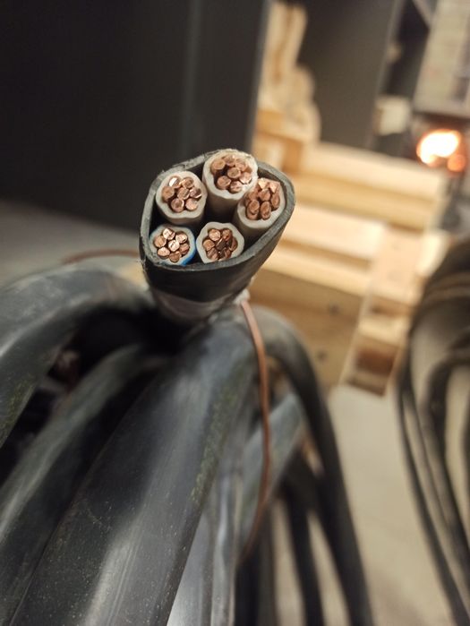 Кабель ЗЗКМ многожильный  ВВГнгд 5*25-15м