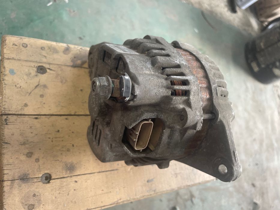 Генератор Mitsubishi Colt VI 2006