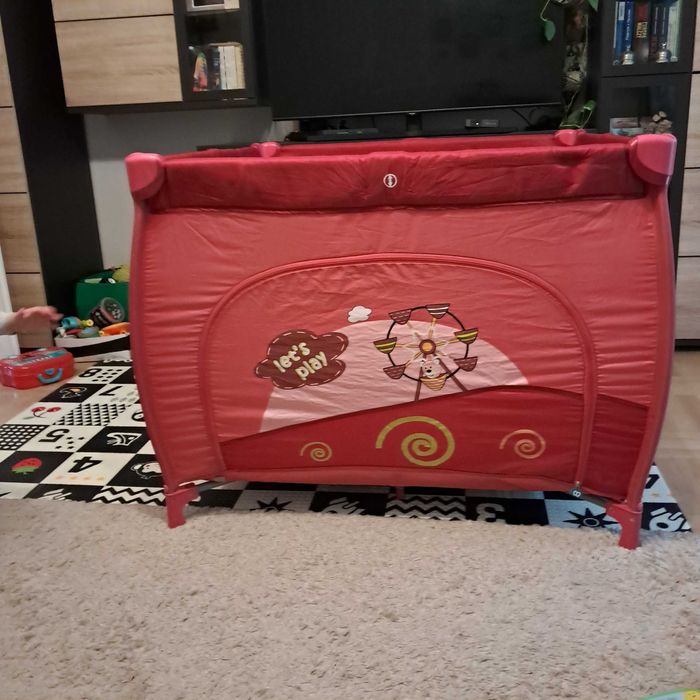 Kojec dla dziecka baby design rożowy