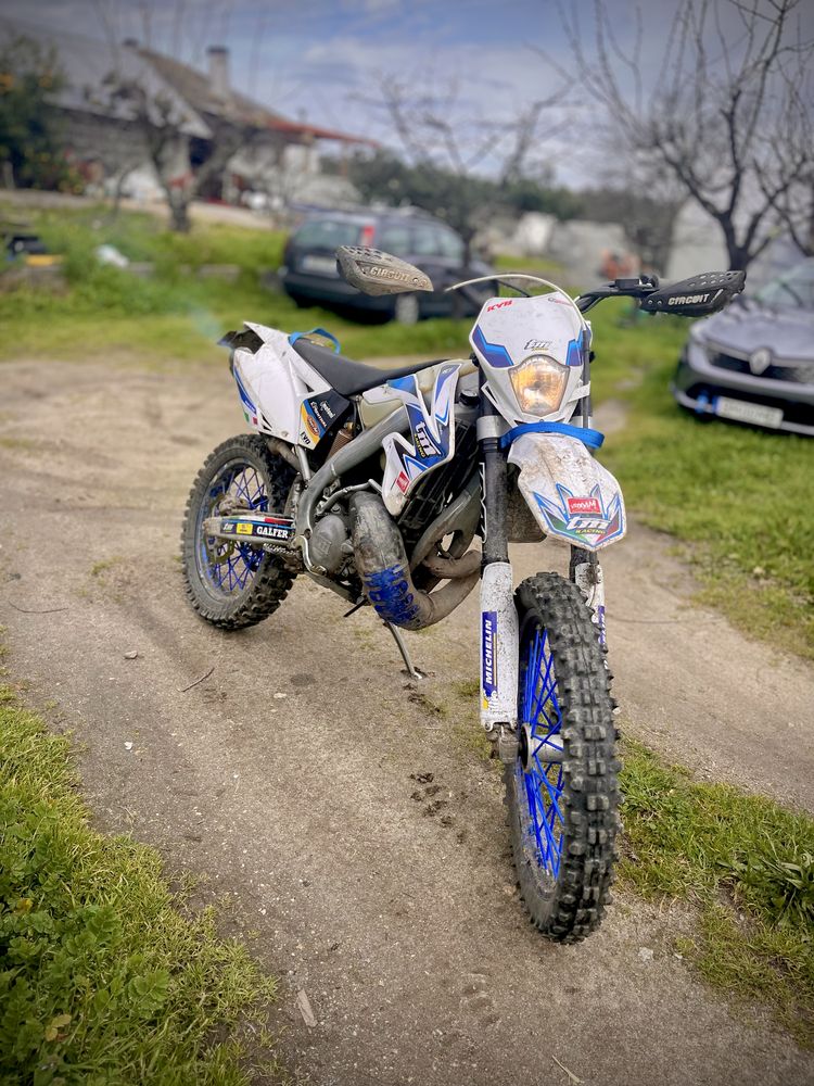Tm racing 300.