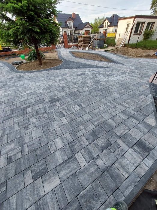 Ukladanie kostki brukowej