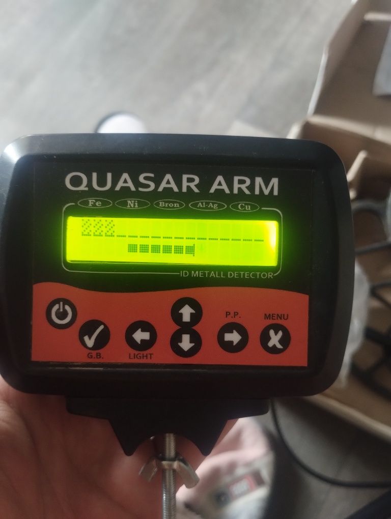 Металлоискатель Квазар Quasar ARM.