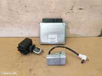 Centralina do motor kit centralina Mercedes W204 C200 / A64615.02572