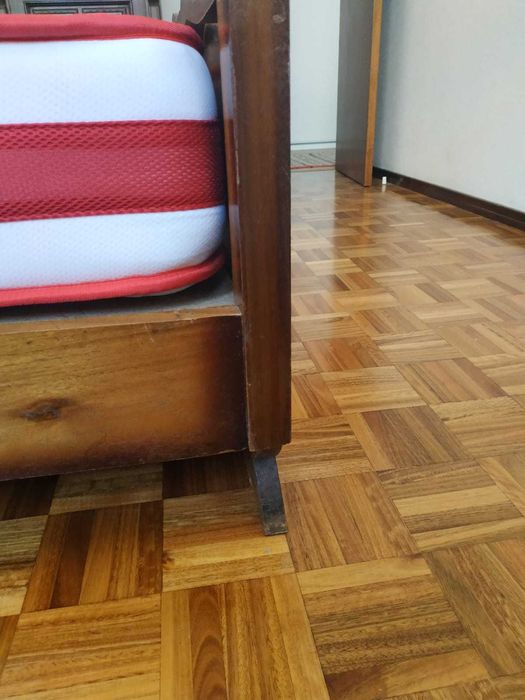 2 Camas em Madeira, Mesmo Tamanho – 60€