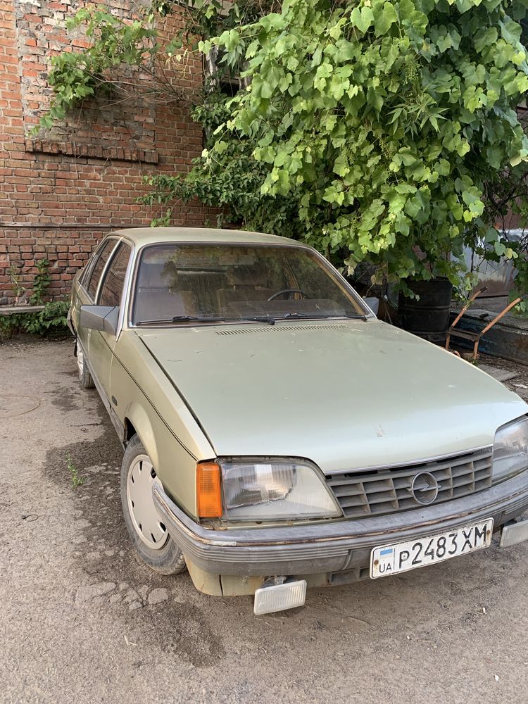 Продам Опель Рекорд 1984