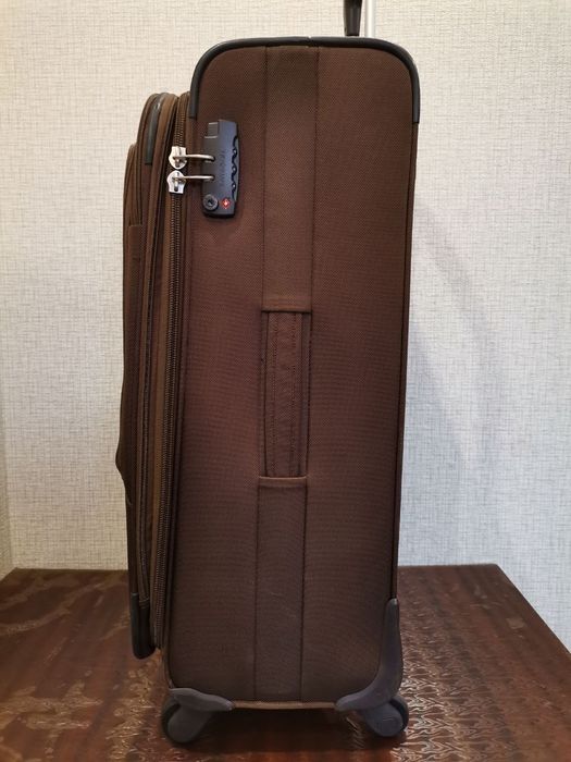 Samsonite 70см валіза велика середня чемодан средний большой