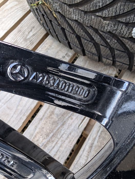 Oryginalne felgi Mercedes GLC 20" 8J ET40 AMG GLB A253