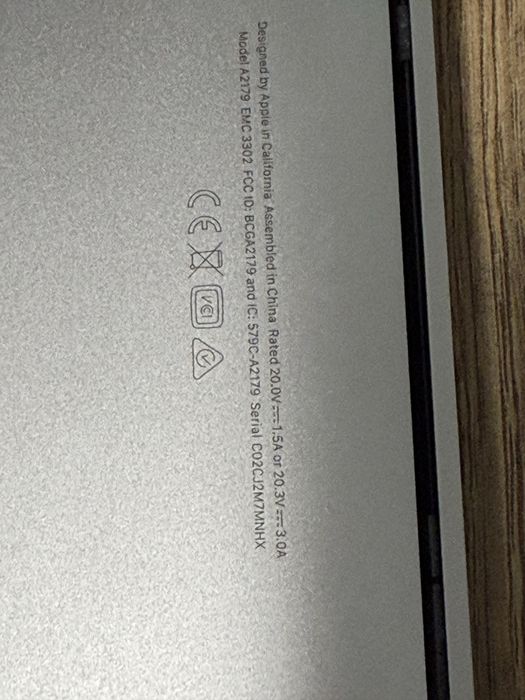 macbook air 2020 16/256