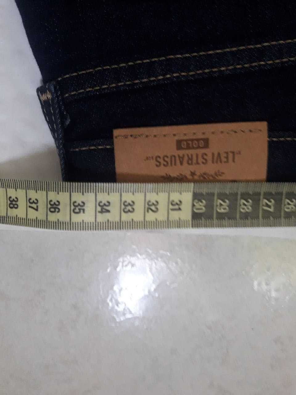 Шорты Signature by Levi Strauss р.36-38