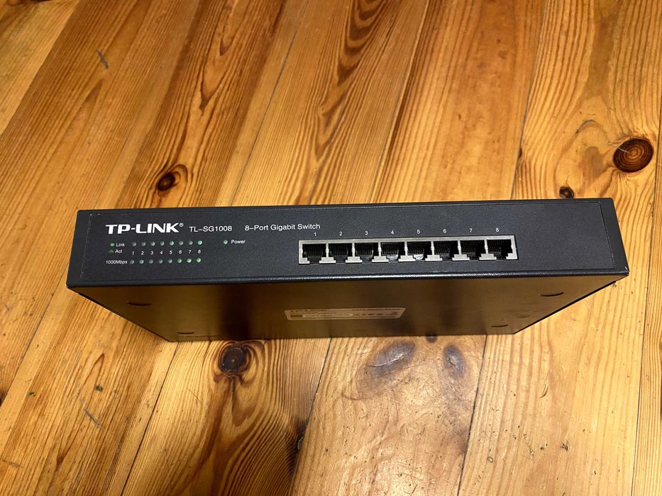 Switch 8-Port Gigabit, TP-LINK LT-SG1008