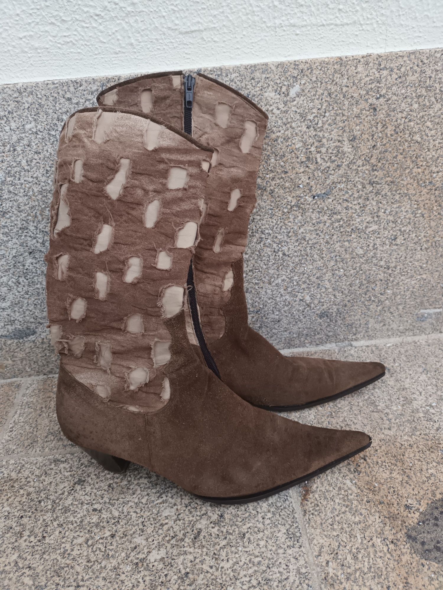 Botas Texanas em Pele No 39