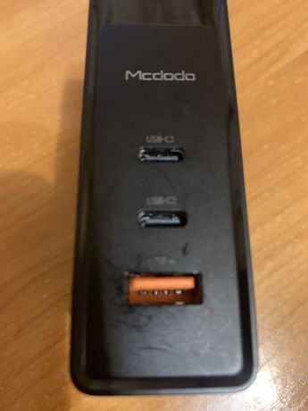 Зарядний пристрій Mcdodo 3 Port 100W GaN USB Charger  разом з кабелями