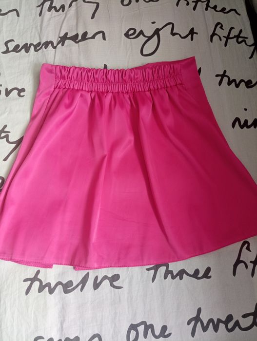 Юбка атласная,мини