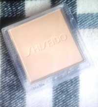 Shiseido пудра 310 silk, 250 sand  НОВАЯ