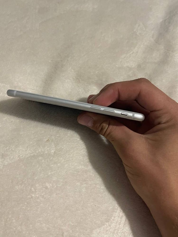 iPhone 8,  256GB