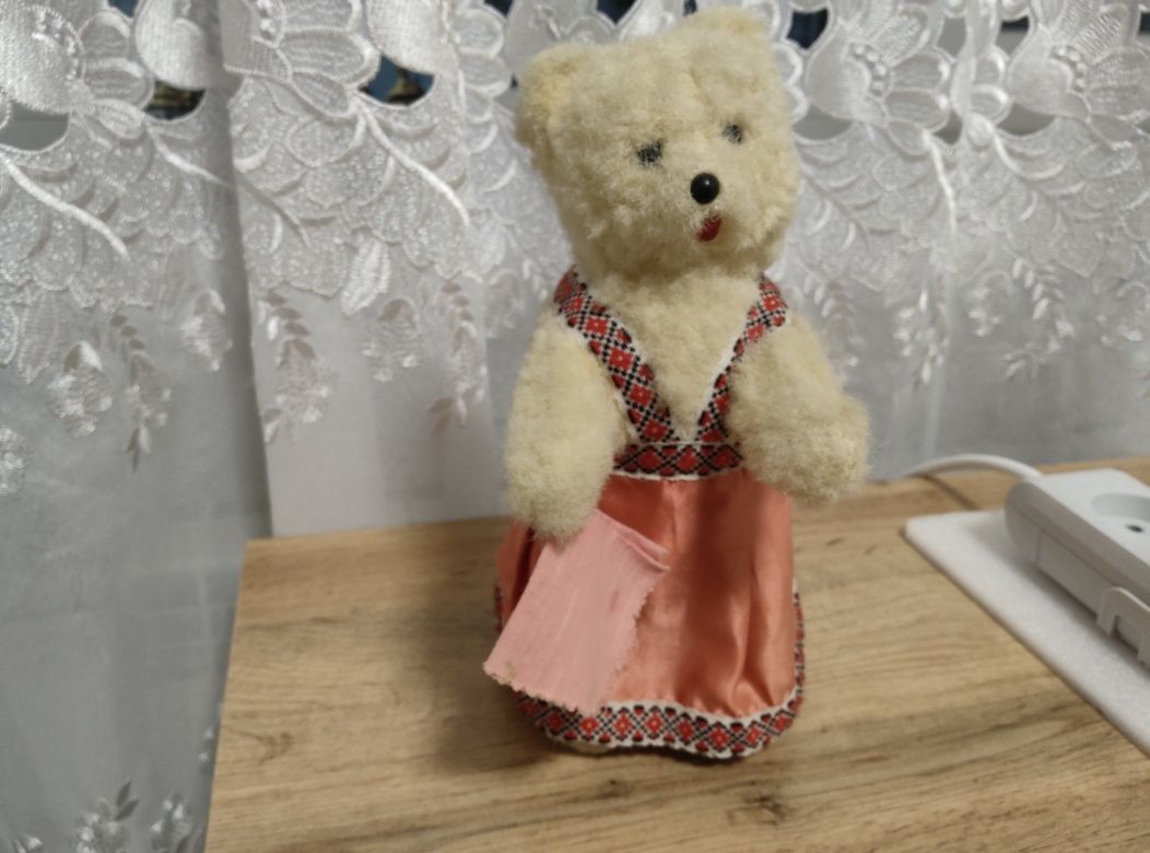 Заводная игрушка мишка СССР.