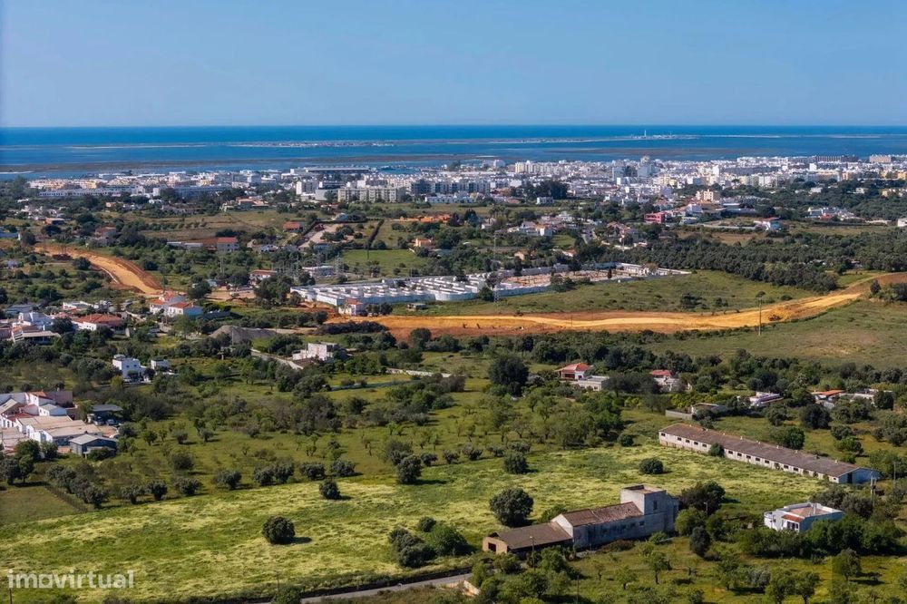 Moradia T4, Quelfes, Olhão