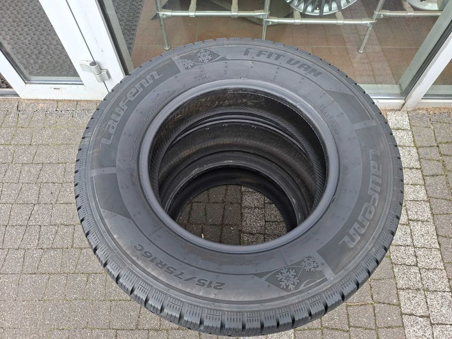 215/75r16C 113/111R Laufen i fit Van zimowa pojedyncza