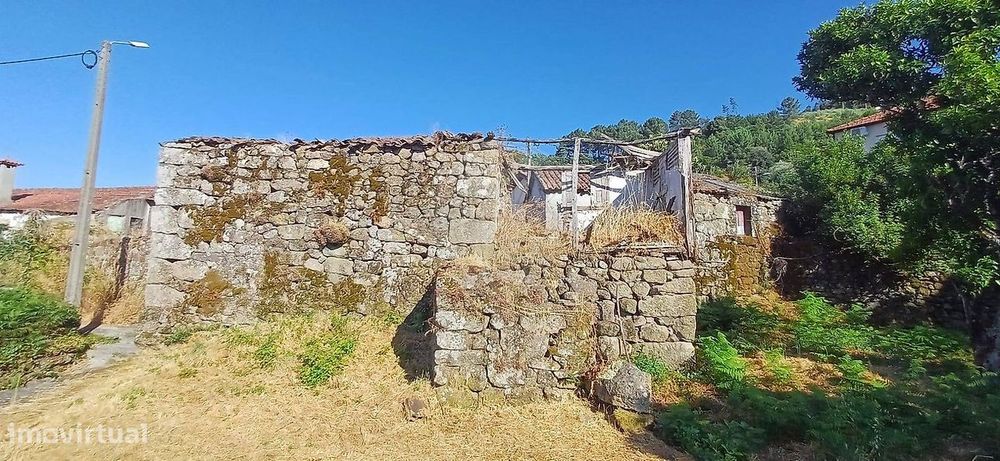 Moradia T0 para venda