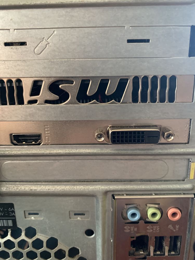 Computador desktop com placa grafiaca GT 1030