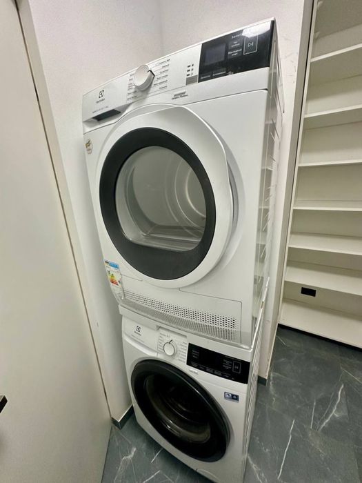 Будинок в Центрі Обухівки Укомплектований!