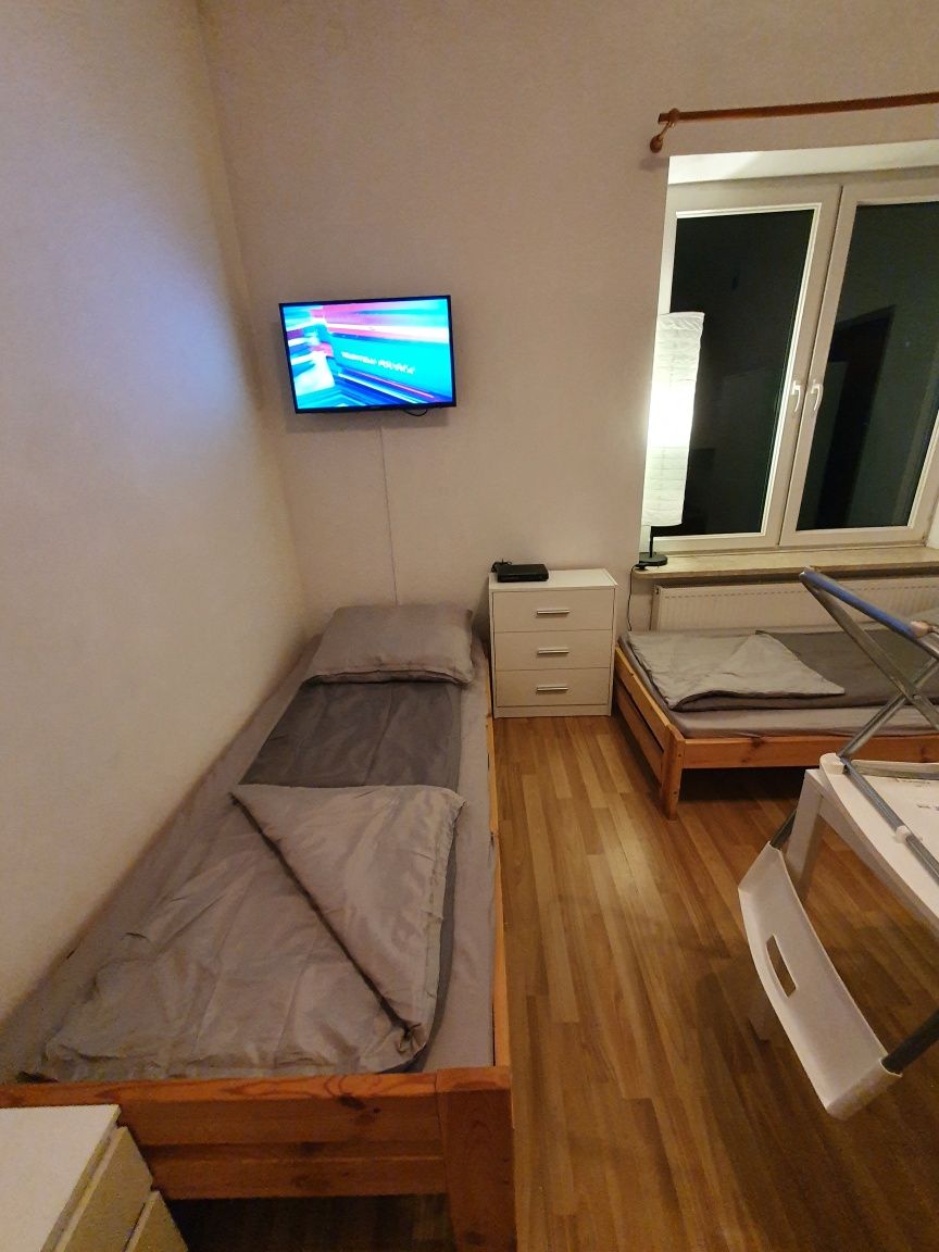 Kwatery Hostel Pokoje Noclegi pracownicze legionowo