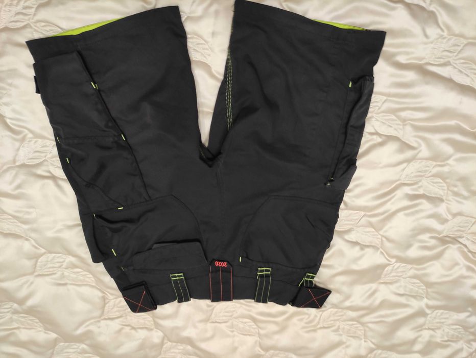 Krótkie spodenki robocze Engelbert Strauss Motion 2020 r. 50 bdb