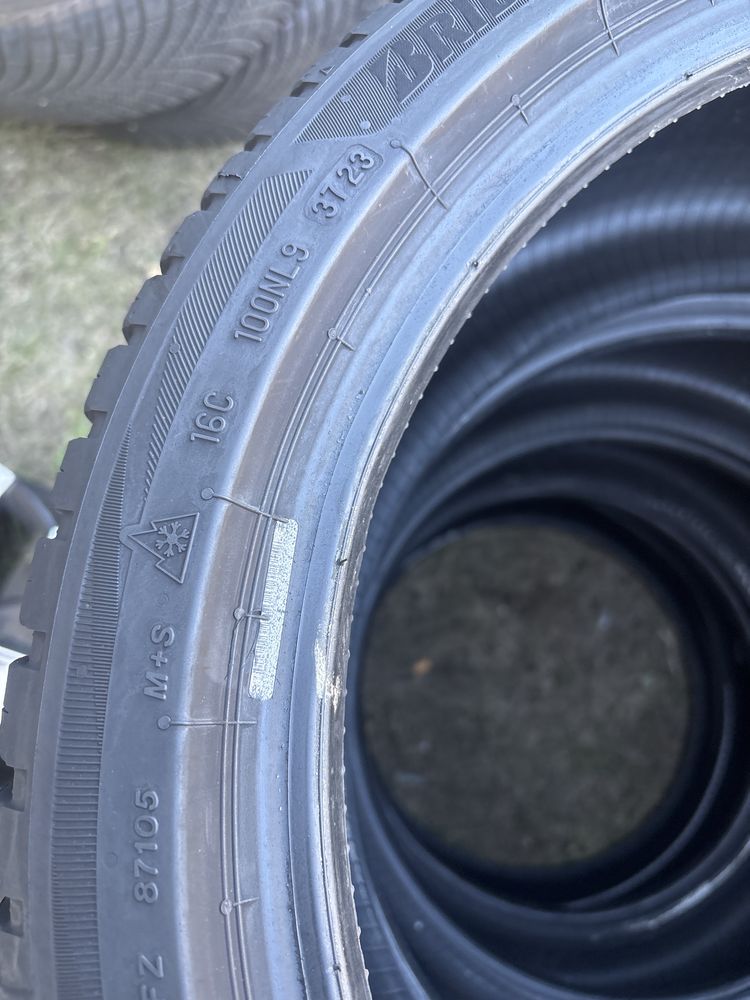 235.40.18 opony wielosezon bridgestone super stan z montazem