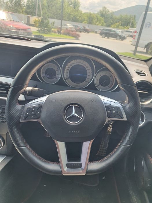 Розборка Mercedes-Benz W204 c-class c220 2.2 om651 рестайл